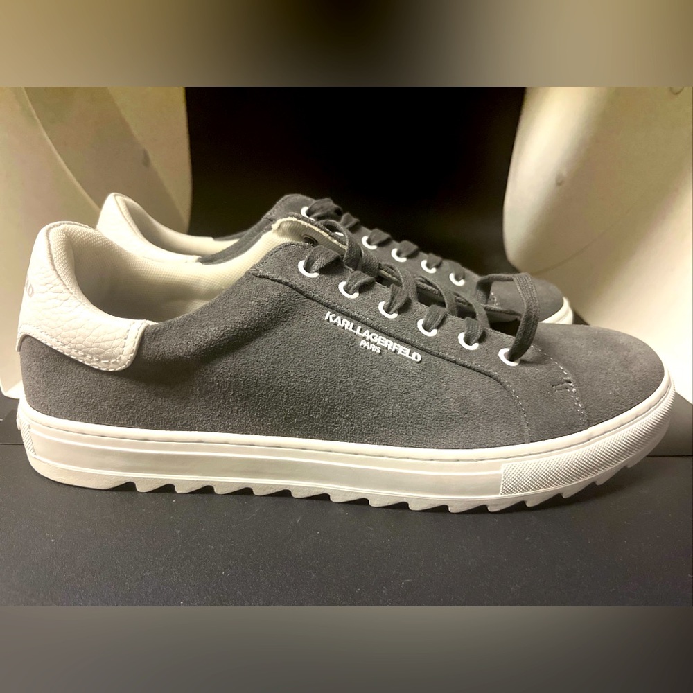 Karl Lagerfeld Suede Plain Toe Sneaker LF4S1021 Gray Suede/Wht Sz 12